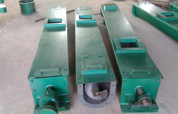 U型绿巨人黄色免费网站