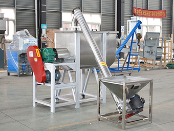 幹粉绿巨人黄色免费网站