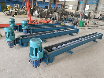 絞龍绿巨人黄色免费网站