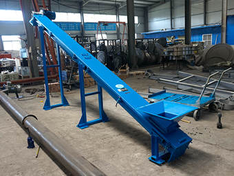 傾斜绿巨人黄色免费网站