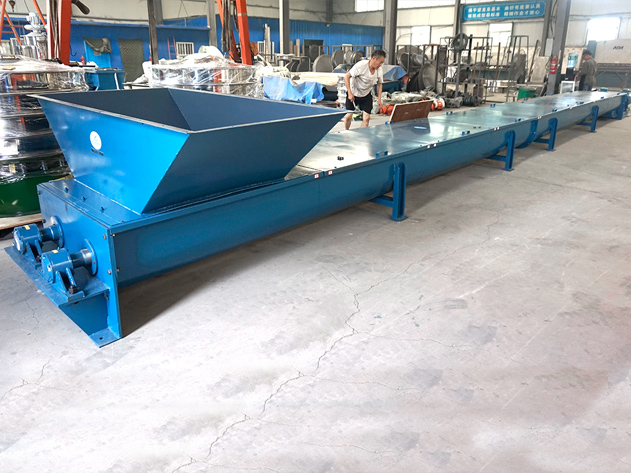 雙绿巨人黄色免费网站圖片