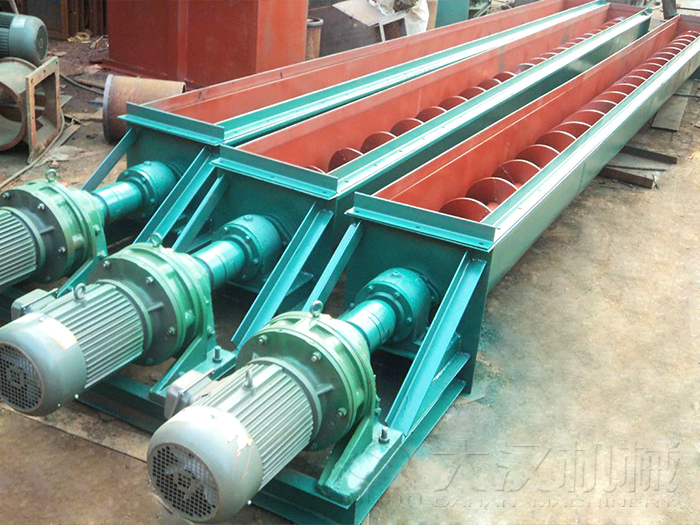 粉末绿巨人黄色免费网站